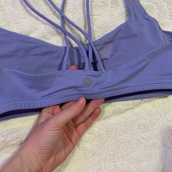 lululemon sports bra - Picture 3 of 4